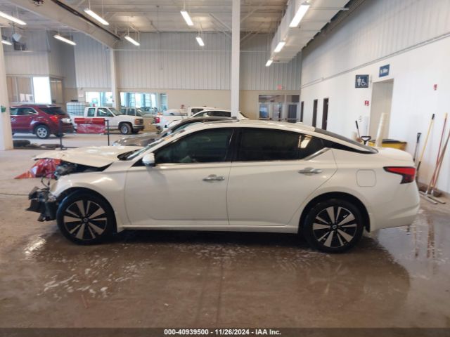 1N4BL4DW6LC284748 Nissan Altima Sv Intelligent Awd