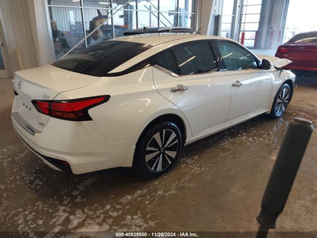1N4BL4DW6LC284748 Nissan Altima Sv Intelligent Awd