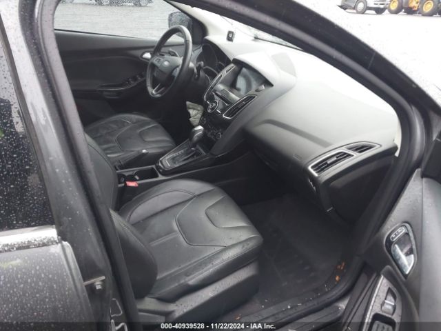 1FADP3J20JL313893 Ford Focus Titanium