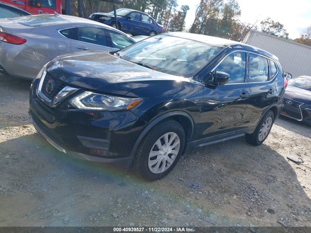 Nissan ROGUE S 2018 5N1AT2MT5JC750033 Image 2
