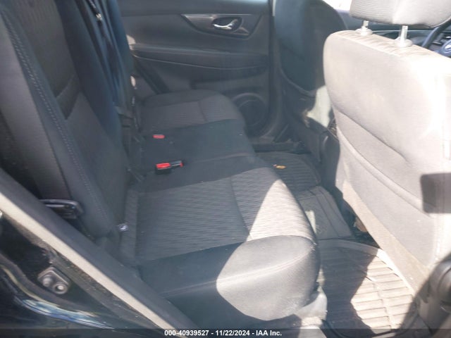 Nissan ROGUE S 2018 5N1AT2MT5JC750033 Image 8