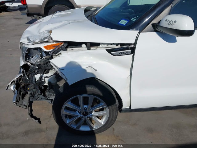 KIA SOUL + 2017 KNDJP3A53H7475463 Image 18