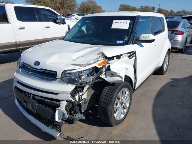 KIA SOUL + 2017 KNDJP3A53H7475463 Image 2