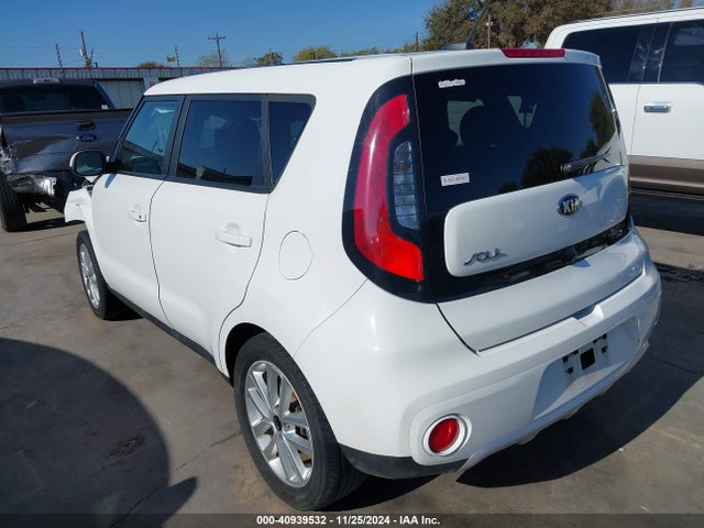 KIA SOUL + 2017 KNDJP3A53H7475463 Image 3