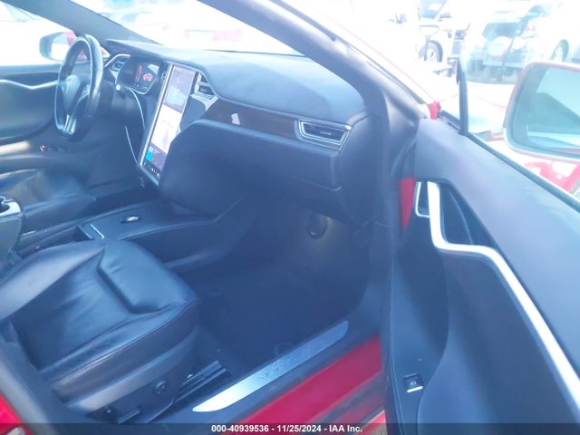 2016 TESLA MODEL S 5YJSA1E22GF161001 Photo 4