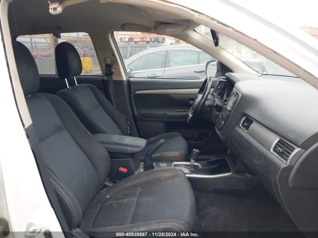 JA4AD2A31HZ035290 Mitsubishi Outlander Es