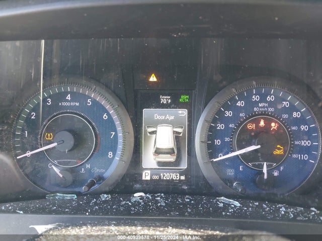 5TDJZ3DCXLS250685 Toyota SIENNA LE