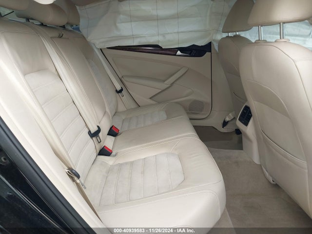 1VWCS7A31EC084857 Volkswagen Passat 1.8t Sel Premium