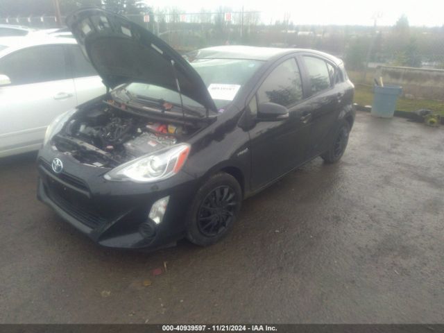 JTDKDTB36F1111337 Toyota Prius C Two