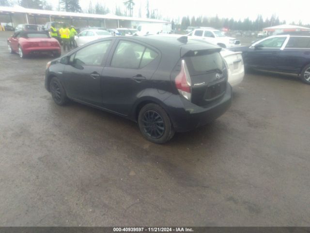 JTDKDTB36F1111337 Toyota Prius C Two