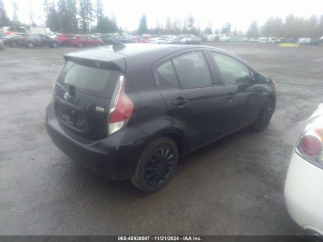 JTDKDTB36F1111337 Toyota Prius C Two