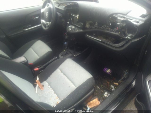 JTDKDTB36F1111337 Toyota Prius C Two