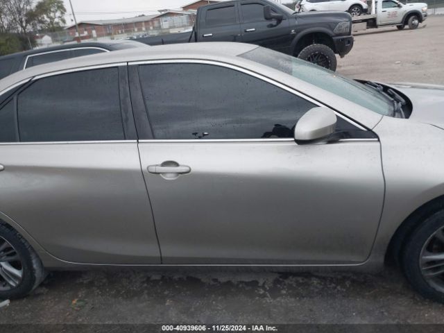 4T1BF1FK1HU317937 Toyota CAMRY SE