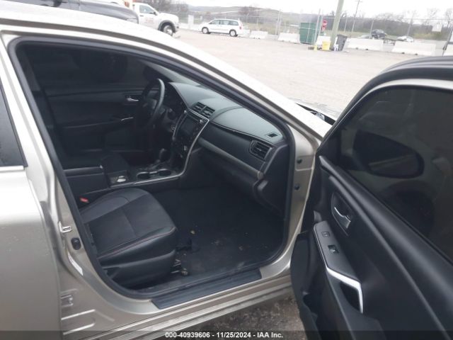 4T1BF1FK1HU317937 Toyota CAMRY SE