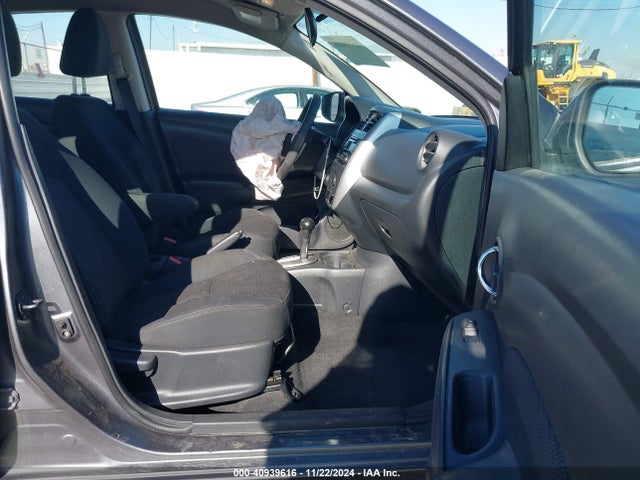 Nissan Versa 1.6 Sv 2016 3N1CN7AP6GL891592 Image 5