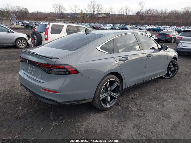 1HGCY2F56RA090235 Honda Accord Hybrid Sport