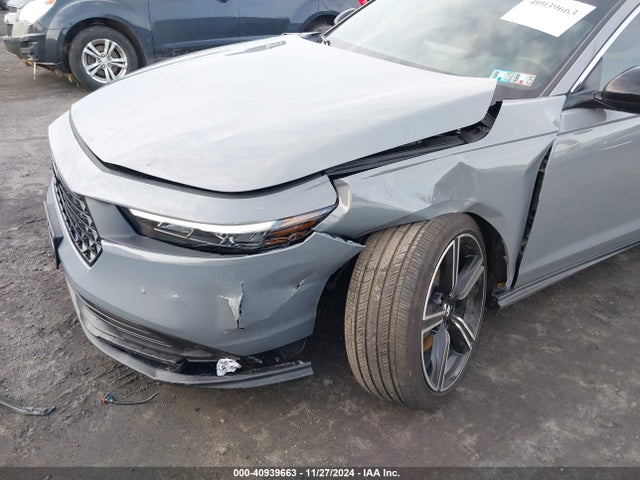 1HGCY2F56RA090235 Honda Accord Hybrid Sport