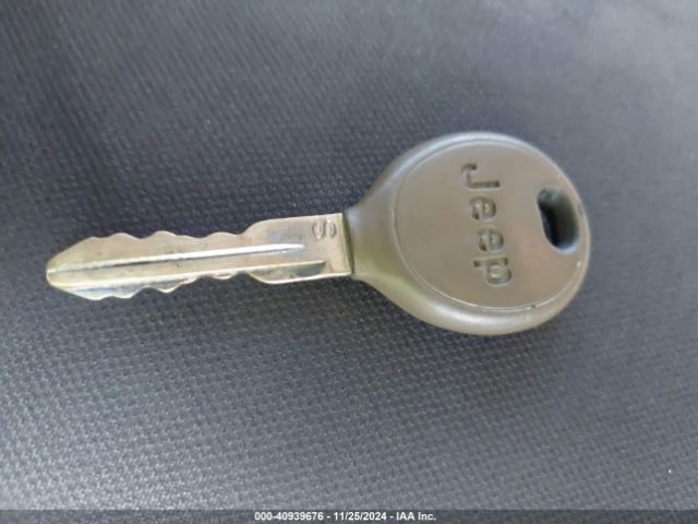 1C4AJWAG9EL233347 Jeep Wrangler Sport