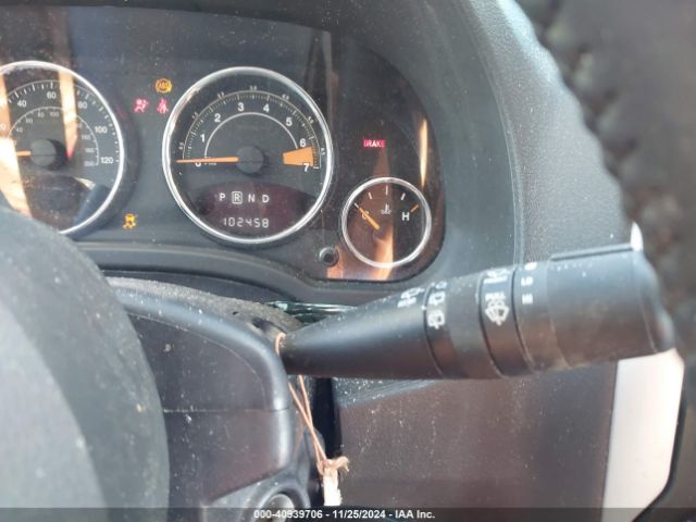 1C4NJCEA8GD804989 Jeep Compass High Altitude Edition