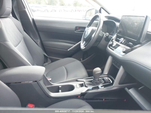 7MUCAAAG3PV047757 Toyota Corolla Cross Le