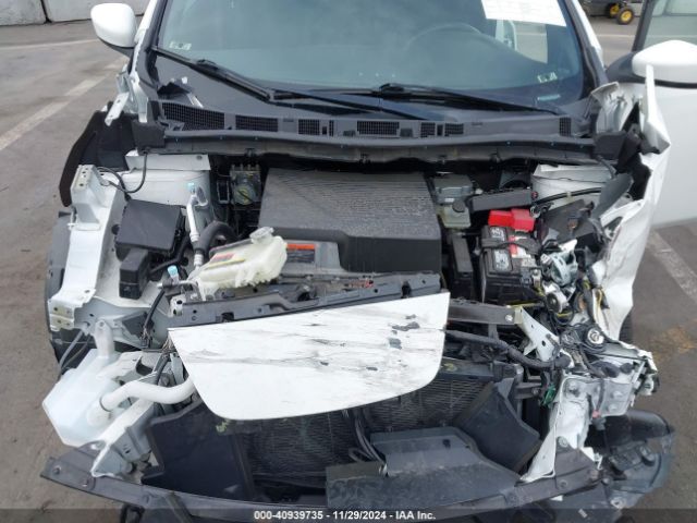 1N4AZ1CP0KC307992 Nissan LEAF S