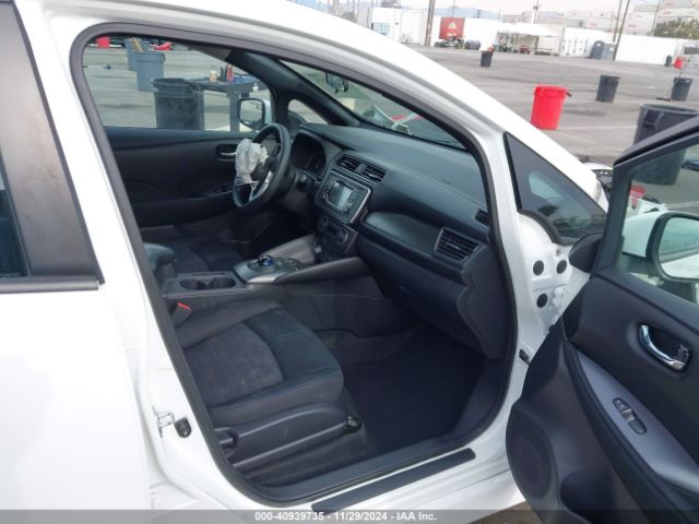 1N4AZ1CP0KC307992 Nissan LEAF S