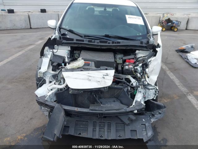 1N4AZ1CP0KC307992 Nissan LEAF S