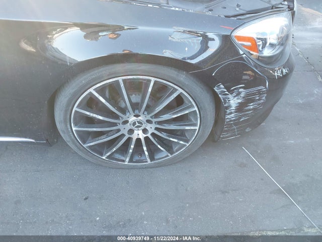WDDUG8CB9FA112944 Mercedes-Benz S 550