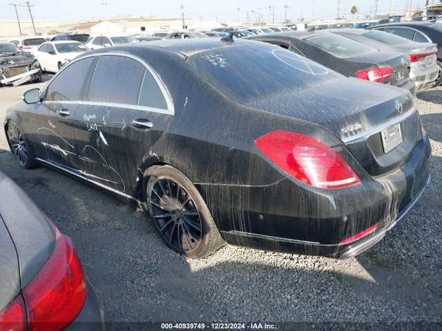 WDDUG8CB9FA112944 Mercedes-Benz S 550