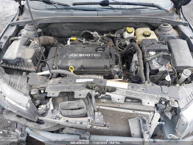 1G1PA5SH8E7406904 Chevrolet Cruze Ls Auto