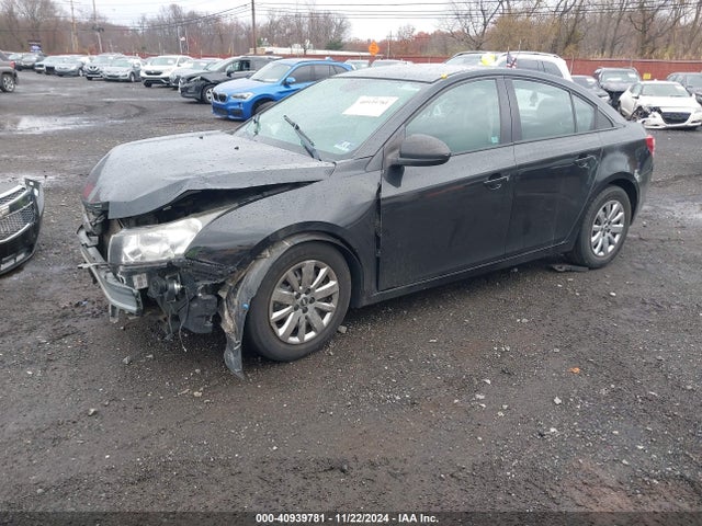 1G1PA5SH8E7406904 Chevrolet Cruze Ls Auto