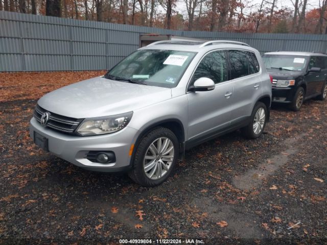 WVGBV7AX9GW607631 Volkswagen TIGUAN SE