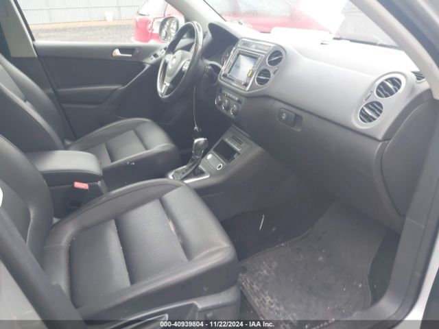 WVGBV7AX9GW607631 Volkswagen TIGUAN SE