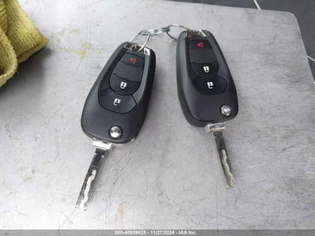 KL7CJKSB2LB320026 Chevrolet Trax Fwd Ls