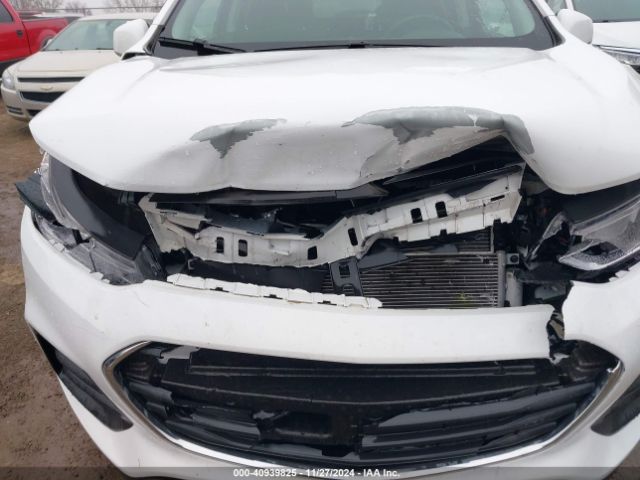 KL7CJKSB2LB320026 Chevrolet Trax Fwd Ls