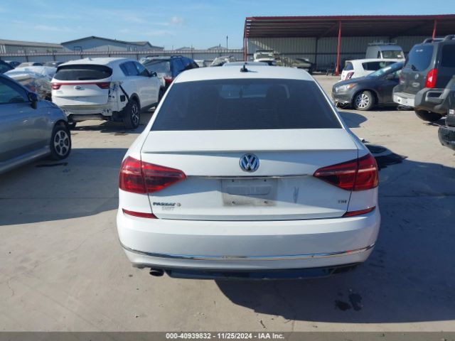1VWDT7A39HC052759 Volkswagen Passat 1.8t R-line