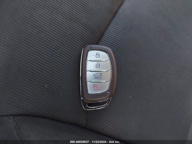 5NPD84LFXJH361838 Hyundai Elantra Value Edition
