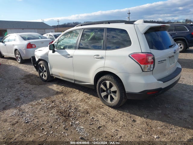 2017 Subaru Forester 2.5i Premium მანქანა იყიდება აუქციონზე, vin: JF2SJAGC2HH441607, აუქციონის ნომერი: 40939843