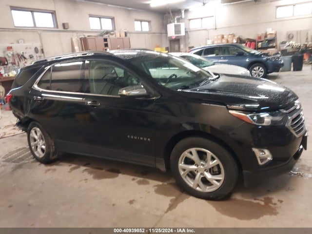 Chevrolet Equinox Premier 2018 2GNAXVEV7J6217885 Image 14