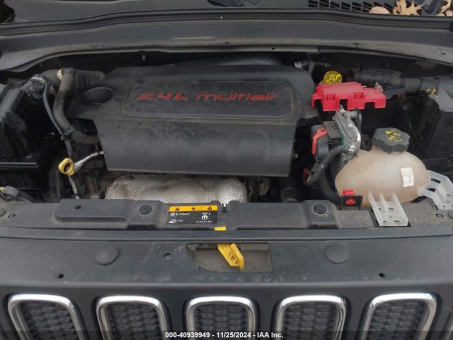 ZACCJABB9JPH10590 Jeep Renegade Latitude Fwd
