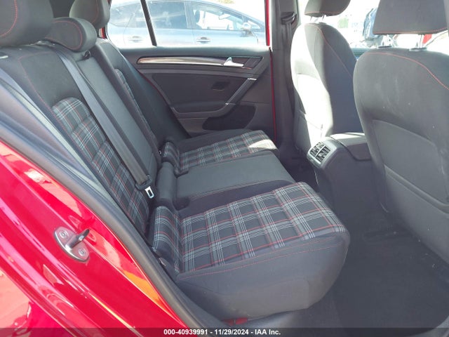 3VW4T7AU1FM044689 Volkswagen Golf Gti 2.0t S 4-door