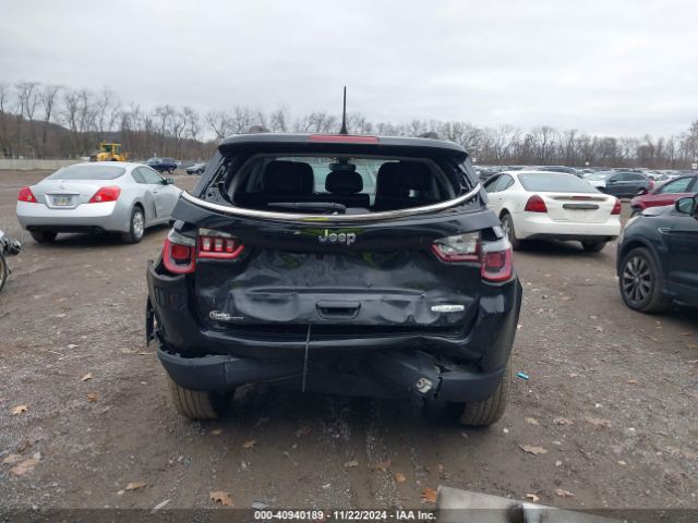 3C4NJCBB6JT287187 Jeep Compass Latitude Fwd