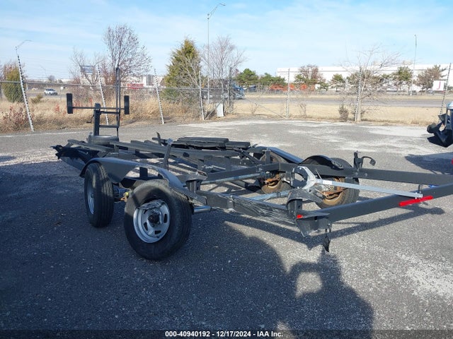 40940192 :رقم المزاد ، BUJ12907D121 vin ، 2021 Suntracker Suntracker Sport Fis مزاد بيع