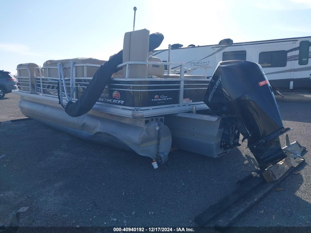 40940192 :رقم المزاد ، BUJ12907D121 vin ، 2021 Suntracker Suntracker Sport Fis مزاد بيع