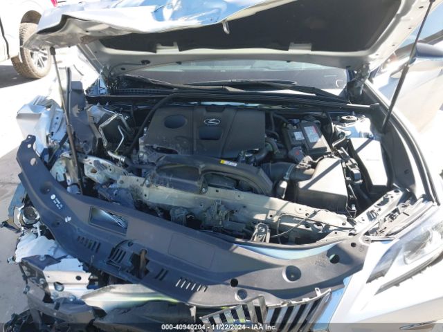 58AD11D17MU003326 Lexus ES 250