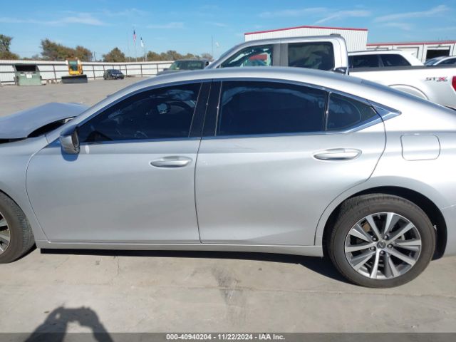 58AD11D17MU003326 Lexus ES 250