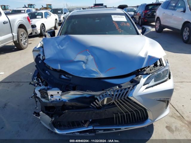 58AD11D17MU003326 Lexus ES 250