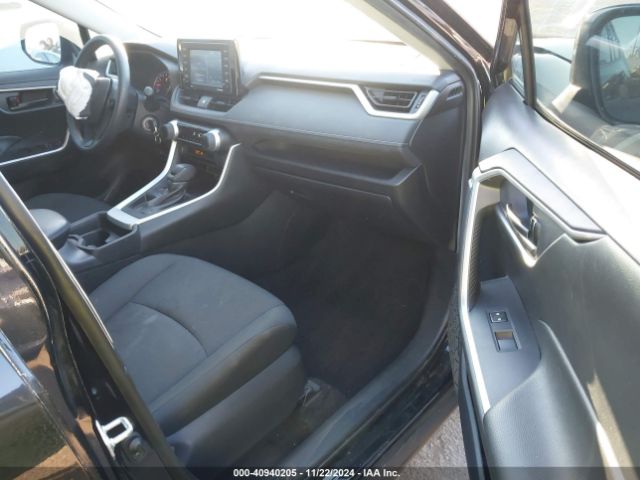 2T3K1RFV5LW084877 Toyota RAV4 LE