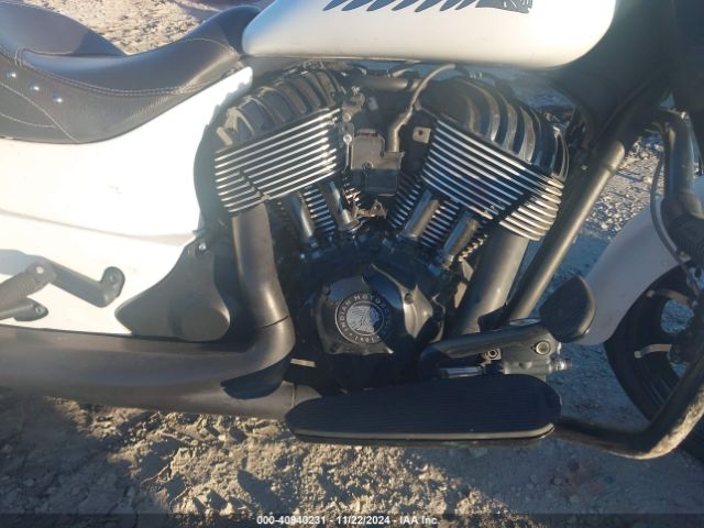 2019 INDIAN MOTORCYCLE CO. SPRINGFIELD 56KTHDAA6K3371910 Photo 7