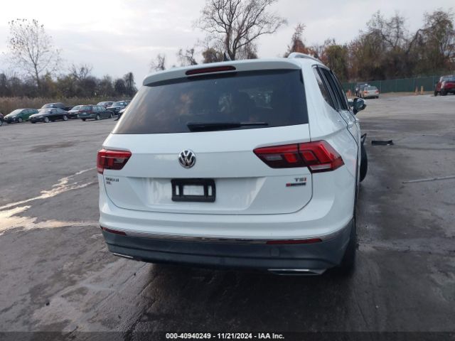 3VV2B7AX7JM214345 Volkswagen Tiguan 2.0t Se/2.0t Sel